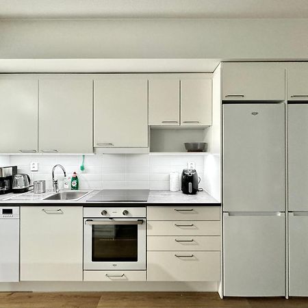 Stay With Locals At Tripla Helsinki Exterior photo